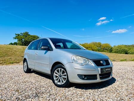 VOLKSWAGEN POLO 1.4 S